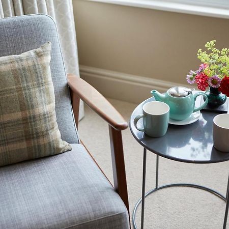 Lyndhurst House Extérieur photo